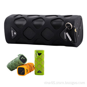 Wireless waterproof stereo speaker